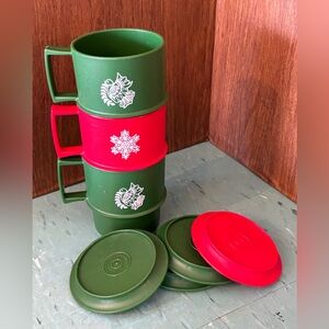Vintage TUPPERWARE Christmas Holiday Set of 3 Coffee Mugs and 4 Coasters 1312